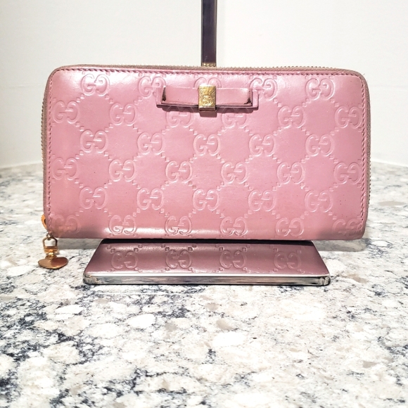 🎀 Gucci GG Guccisima Dusty Pink Long Zip around Bow Leather Wallet